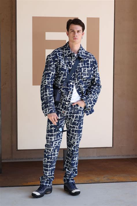 costard fendi